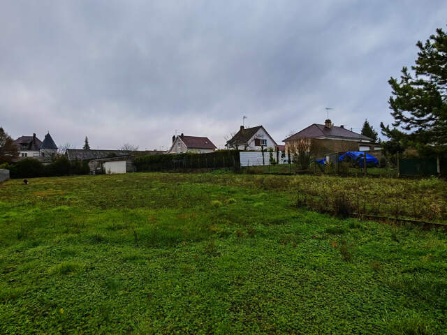 RARE Terrain à Bâtir   Saint-André-les-Vergers (1400 m2) — photo du bien