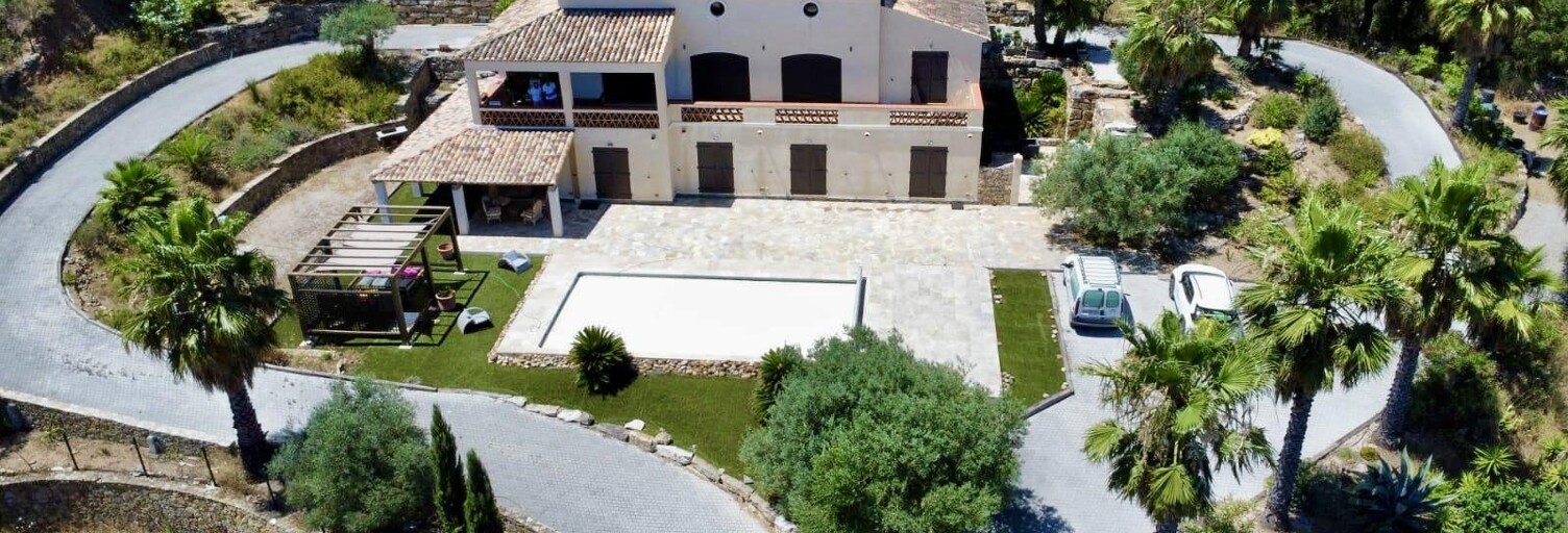 Maison 6 Pièces 260 m² à vendre à Le Plan-de-la-Tour (83120)