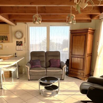 Immeuble  162900 €