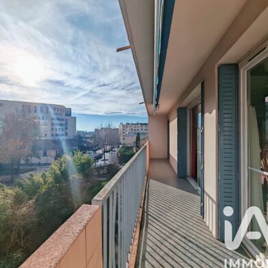 Appartement 4 pièces 280000 €
