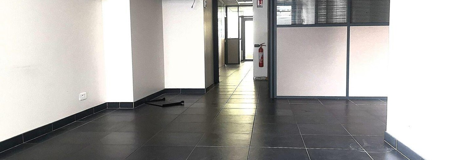 Bureau  97 m² à vendre à Quimper (29000)