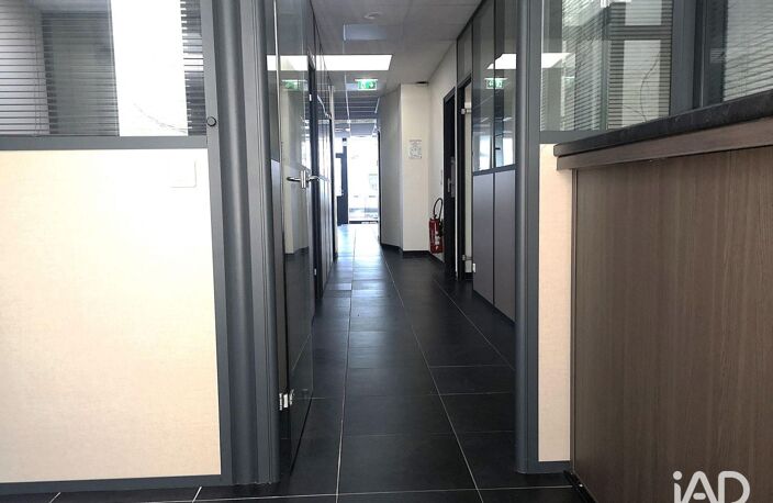 Vente Bureaux 97 m&sup2; — photo 4
