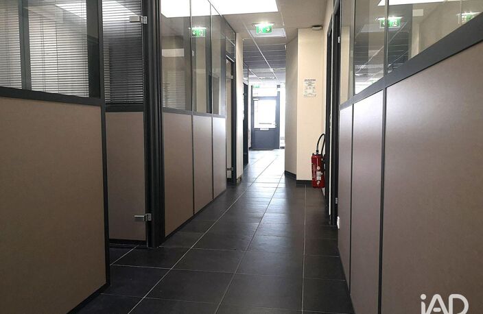 Vente Bureaux 97 m&sup2; — photo 5
