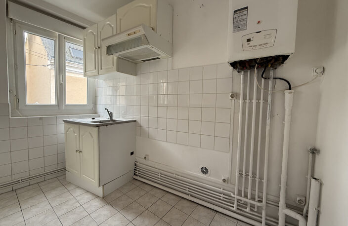 A LOUER -  APPARTEMENT TYPE 2 - LE MANS LES QUAIS — photo 3