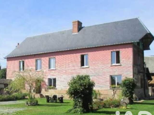 Vente Maison/villa 8 pièces — photo du bien