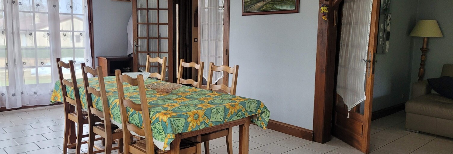 Maison 4 Pièces 105 m² à vendre à Champagne-Mouton (16350)