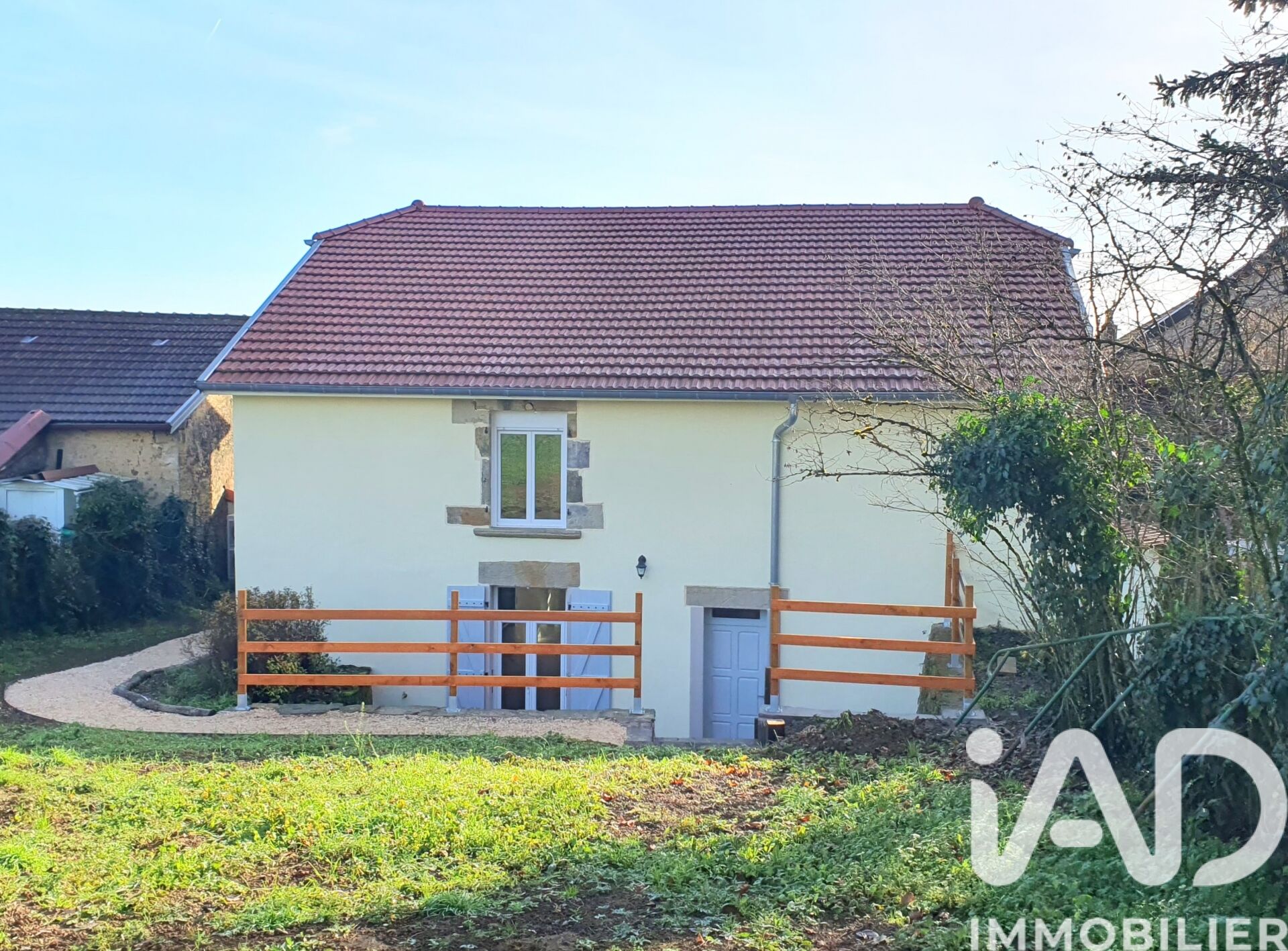 Vitrey-Sur-Mance - 138m² - 5p. - 3ch.