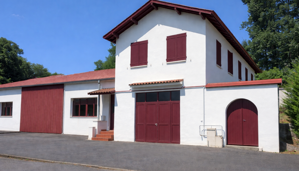 Propri&eacute;t&eacute; 4 pièces  à vendre Saint-Palais 64120