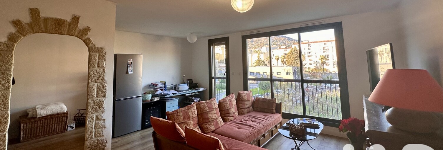 Appartement 3 Pièces 67 m² à vendre à Carros (06510)