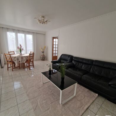 Appartement 4 pièces 175000 €