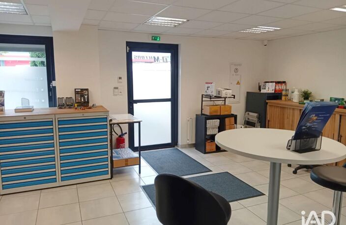 Location Bureaux 200 m&sup2; — photo 2