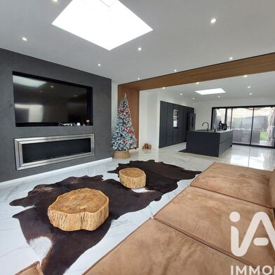 Maison 7 pièces 660000 €