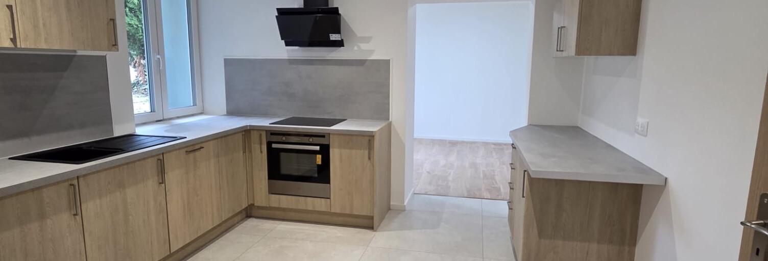 Immeuble  213 m² à vendre à Manom (57100)