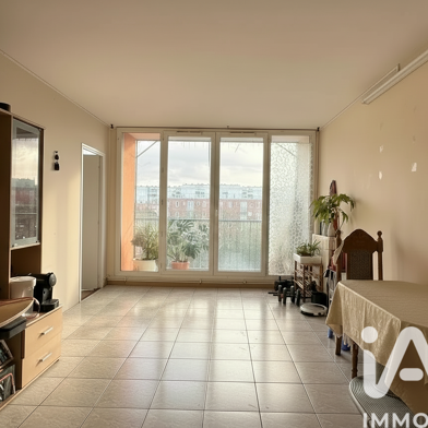 Appartement 4 pièces 235000 €