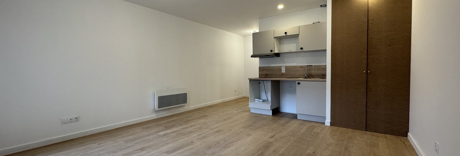 Appartement 1 Pièce 32 m² à louer à Nîmes (30000)