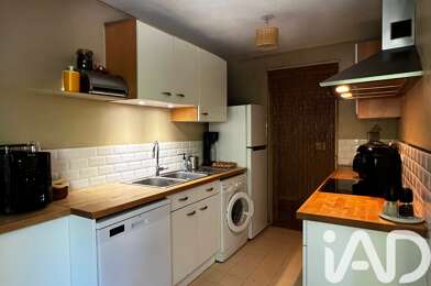 Appartement 3 pièces 240000 €