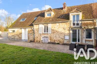 Maison 7 pièces 324000 €