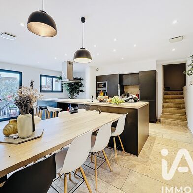 Maison 5 pièces 460000 €