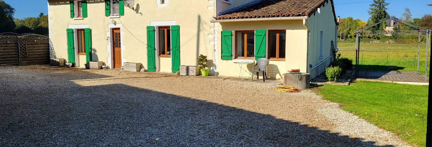 Maison 6 Pièces 166 m² à vendre à Sauzé-entre-Bois (79190)