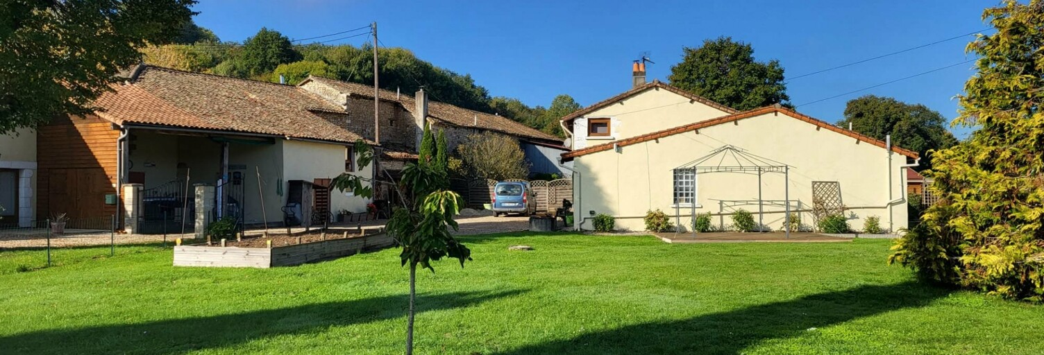 Maison 6 Pièces 166 m² à vendre à Sauzé-entre-Bois (79190)