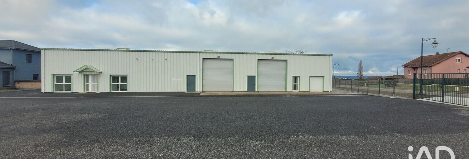 Commerce  396 m² à louer à Saint-Jean-Kourtzerode (57370)