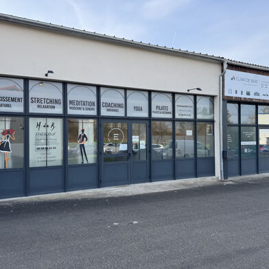 Commerce  412750 €