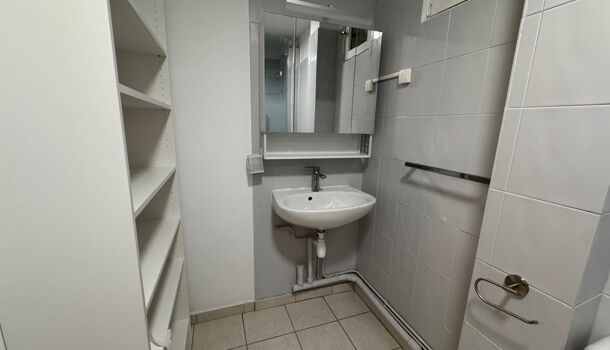 Appartement 1 pièces  à louer Marseille 10eme 13010