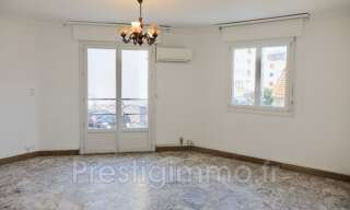 Appartement 5 Pièces 114 m² à louer à Vallauris (06220)