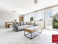 MAISON FAMILIALE DE 180M2 AU COEUR DU VILLAGE DE SAINT GENIS — photo 2