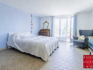 MAISON FAMILIALE DE 180M2 AU COEUR DU VILLAGE DE SAINT GENIS — photo 4