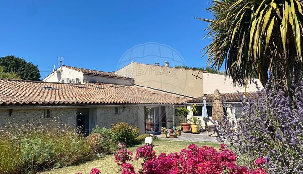 Villa / Maison 8 pièces  à vendre Semussac 17120