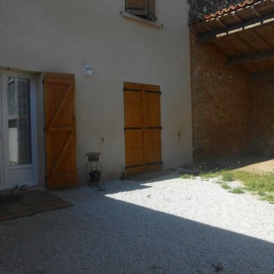 Maison 3 pièces 490 €