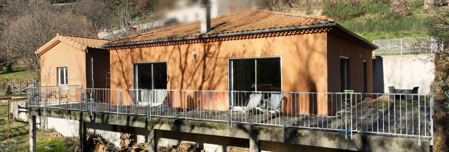 Maison 5 Pièces 115 m² à vendre à Montpezat-sous-Bauzon (07560)