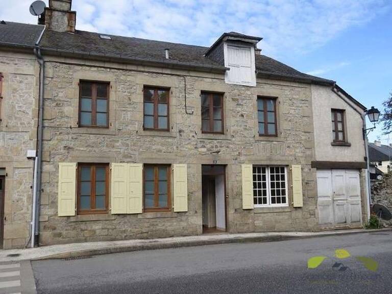 CORREZE — photo 1