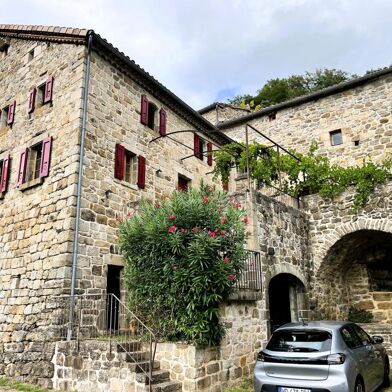 Maison 8 pièces 560000 €