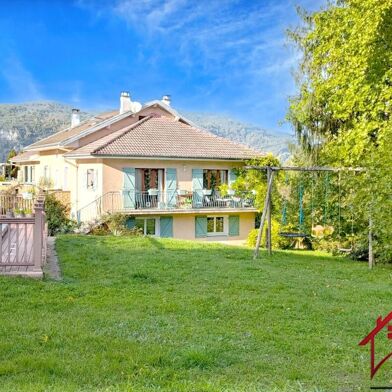 Maison 9 pièces 370000 €