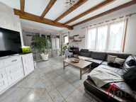 Maison familiale avec piscine, grand terrain et appartement — photo 2