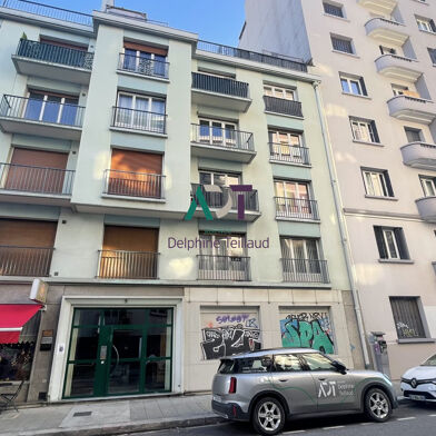 Appartement 4 pièces 245000 €