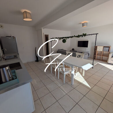 Appartement 3 pièces 850 €