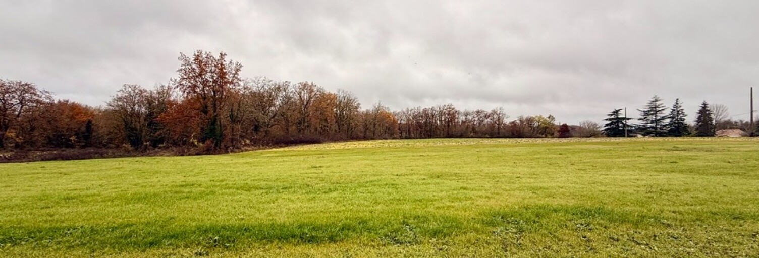 Terrain  900 m² à vendre à Ribagnac (24240)
