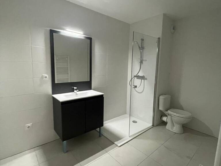 Appartement T2 de 43m² 2 min gare, ceva,bus — photo 1
