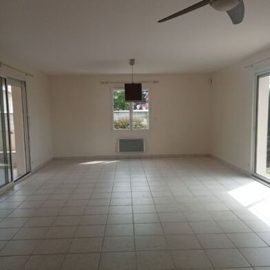 Maison 5 pièces 1660 €