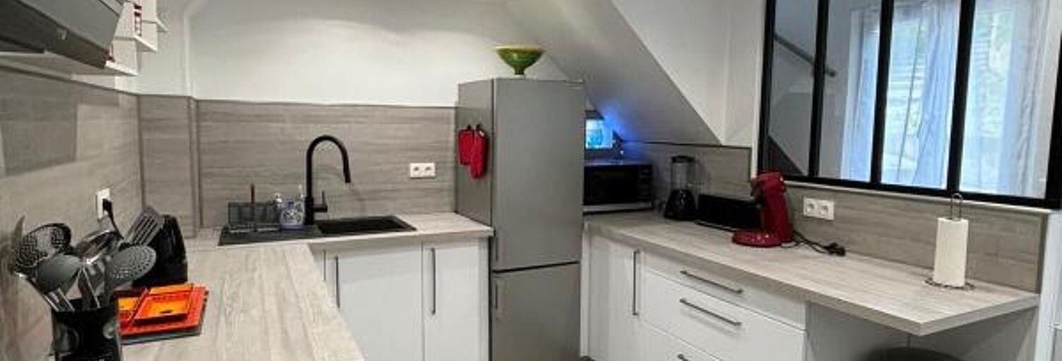 Maison 3 Pièces 54 m² à louer à Berre-les-Alpes (06390)