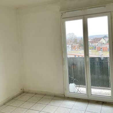 Appartement 3 pièces 132000 €