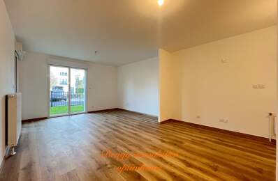 Appartement avec terrasse — photo du bien
