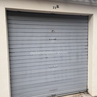 Garage  37000 €