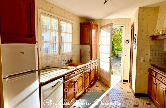 Maison Familiale 190m2 comprenant un T2 indépendant - ST QUENTIN DE BARON — photo 3