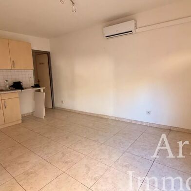 Appartement 2 pièces 470 €