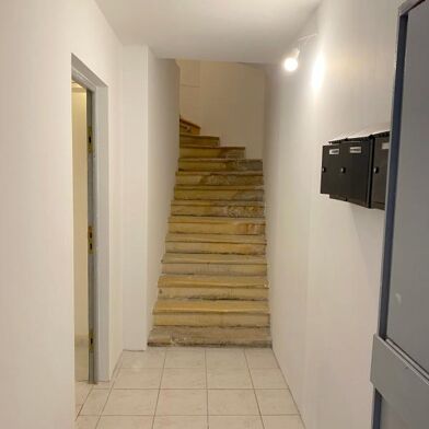 Immeuble  186000 €