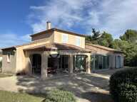Maison traditionnelle 4 ch avec vue dégagée - Fontvieille — photo 2